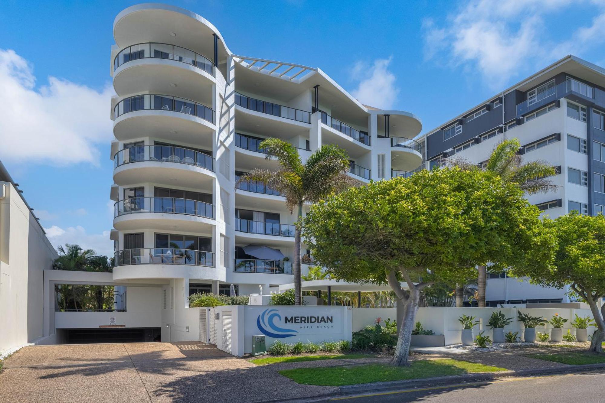 Meridian Alex Beach Apartments Alexandra Headland Εξωτερικό φωτογραφία