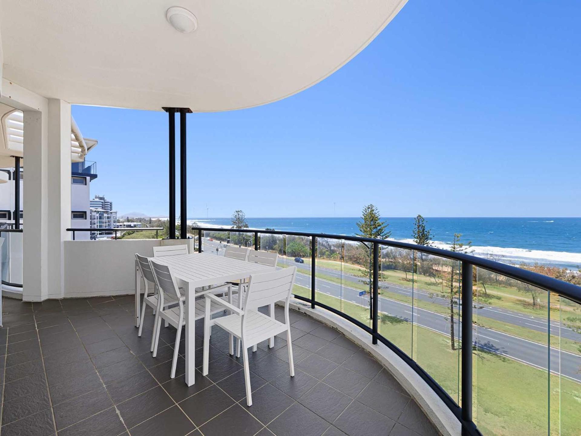 Meridian Alex Beach Apartments Alexandra Headland Εξωτερικό φωτογραφία