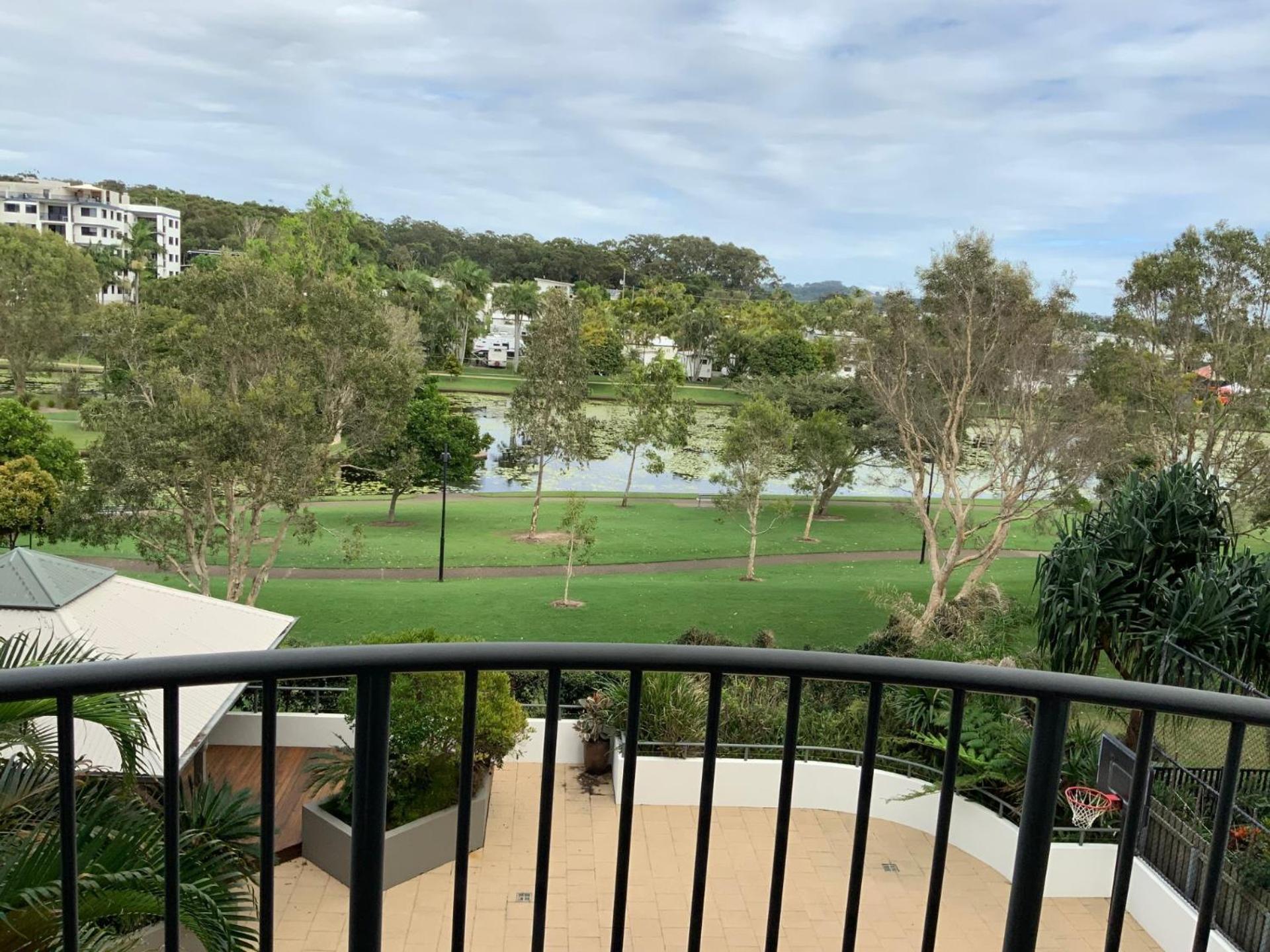 Meridian Alex Beach Apartments Alexandra Headland Εξωτερικό φωτογραφία