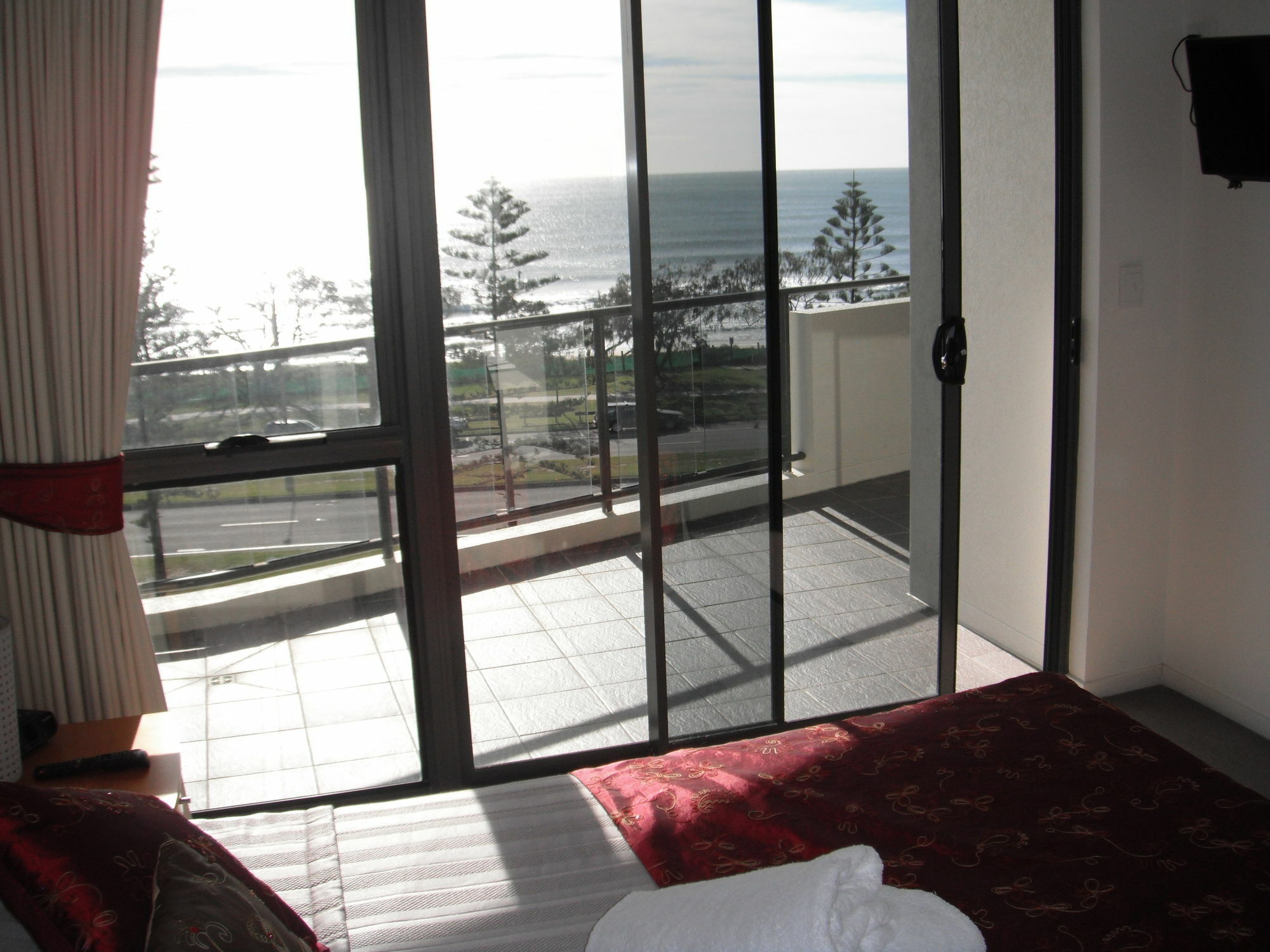 Meridian Alex Beach Apartments Alexandra Headland Εξωτερικό φωτογραφία